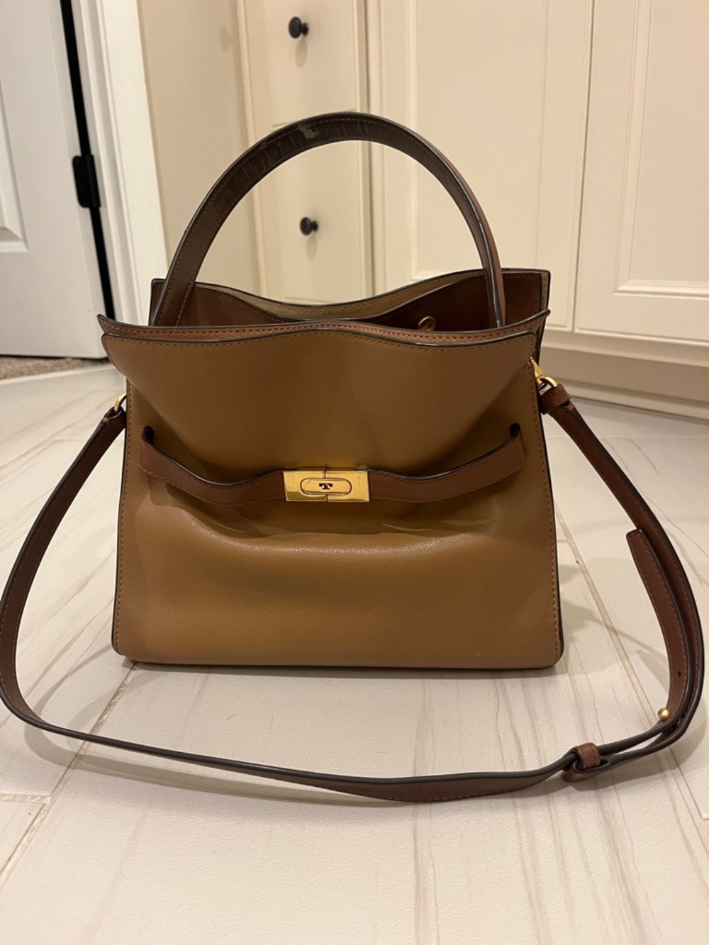 Tory Burch Lee Radziwill Small Leather Top Handle Bag
